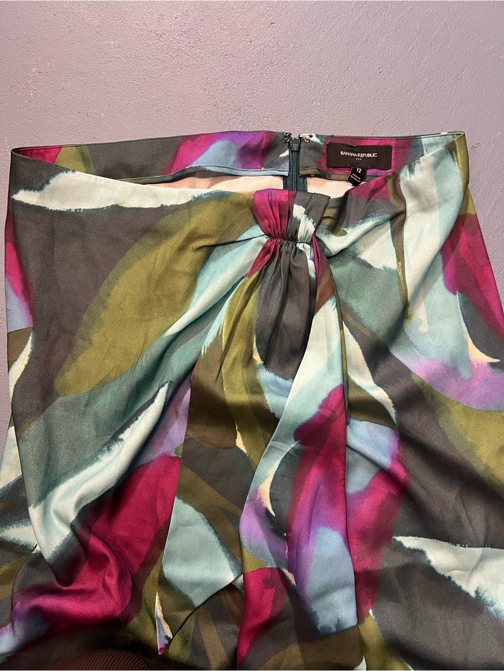 Banana Republic Abstract Brushstroke Tied Womens Skirt in Teal, Olive & Magenta - Picture 2 of 7